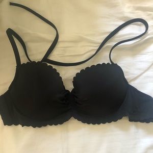 Victoria’s Secret black scallop swim top